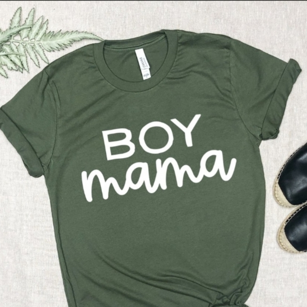 BOY MOM mothers DAY Tshirt